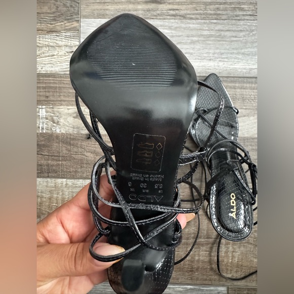 ALDO strappy tie up heels. - Picture 2 of 3